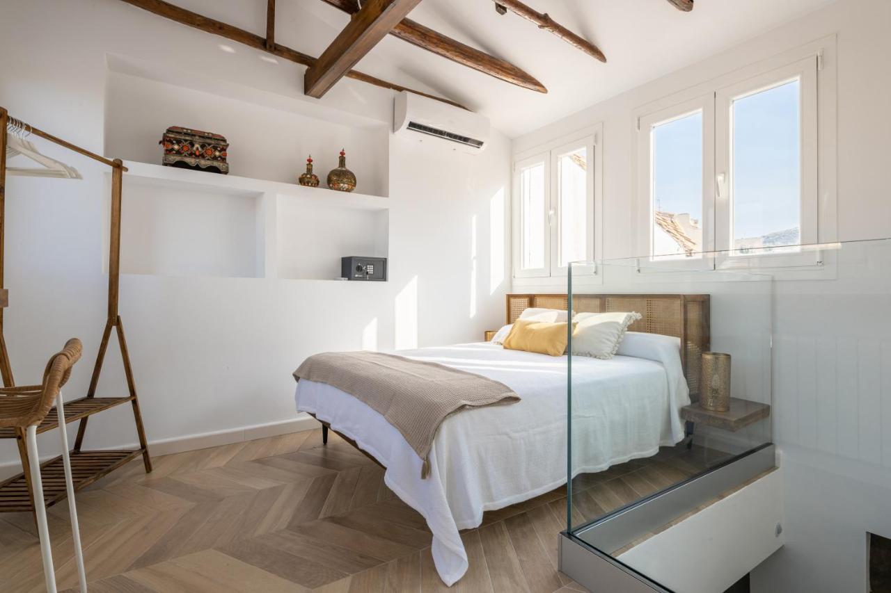 Arabica Suites - Lujosa Vivienda Con Suites Chimeneas En Granada - Centro Bagian luar foto
